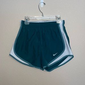 Nike Tempo running short